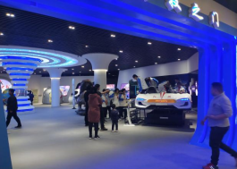 菏澤市二十一中師生參觀我廠(chǎng)教學(xué)儀器展廳(圖3)